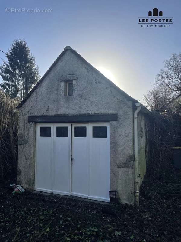 Maison à PRUNAY-SUR-ESSONNE