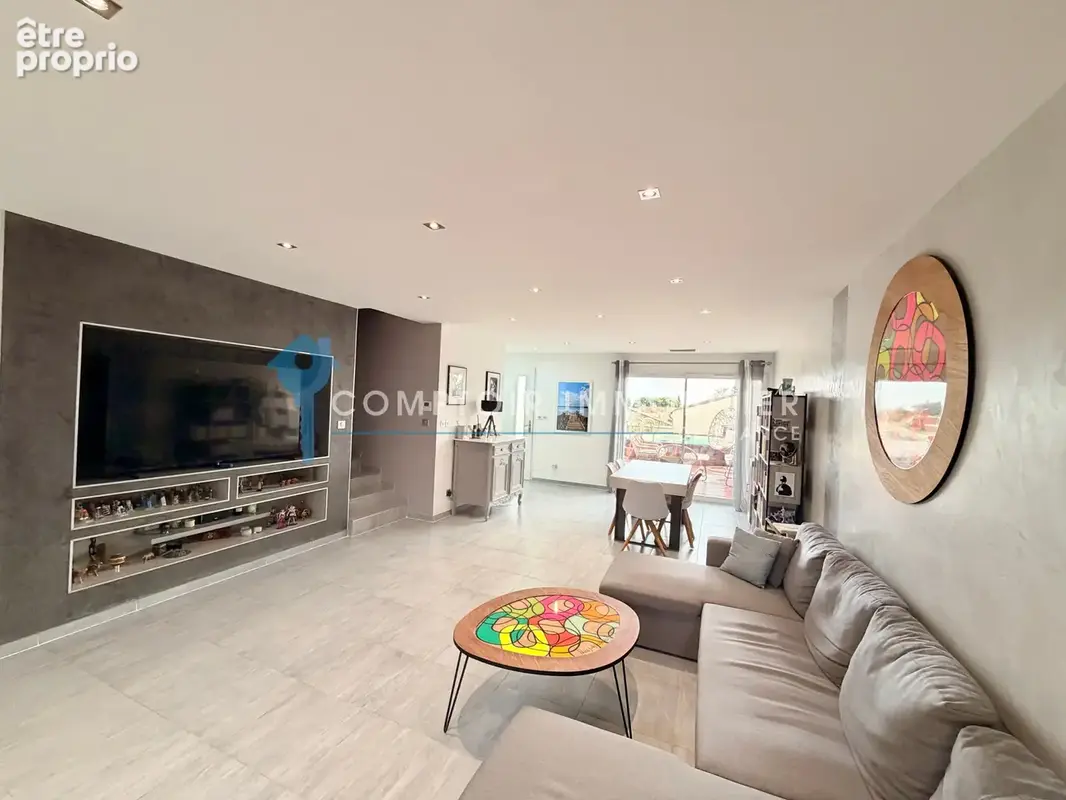 En exclusivité Villa de 2013, 95 m2 sur 164 m2 de terrain , piscine, 3 chambres vue dégagée proche collège - photo 13