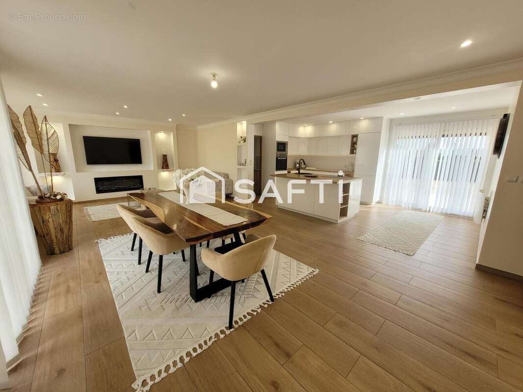 Photo 3 - Maison à DESCARTES