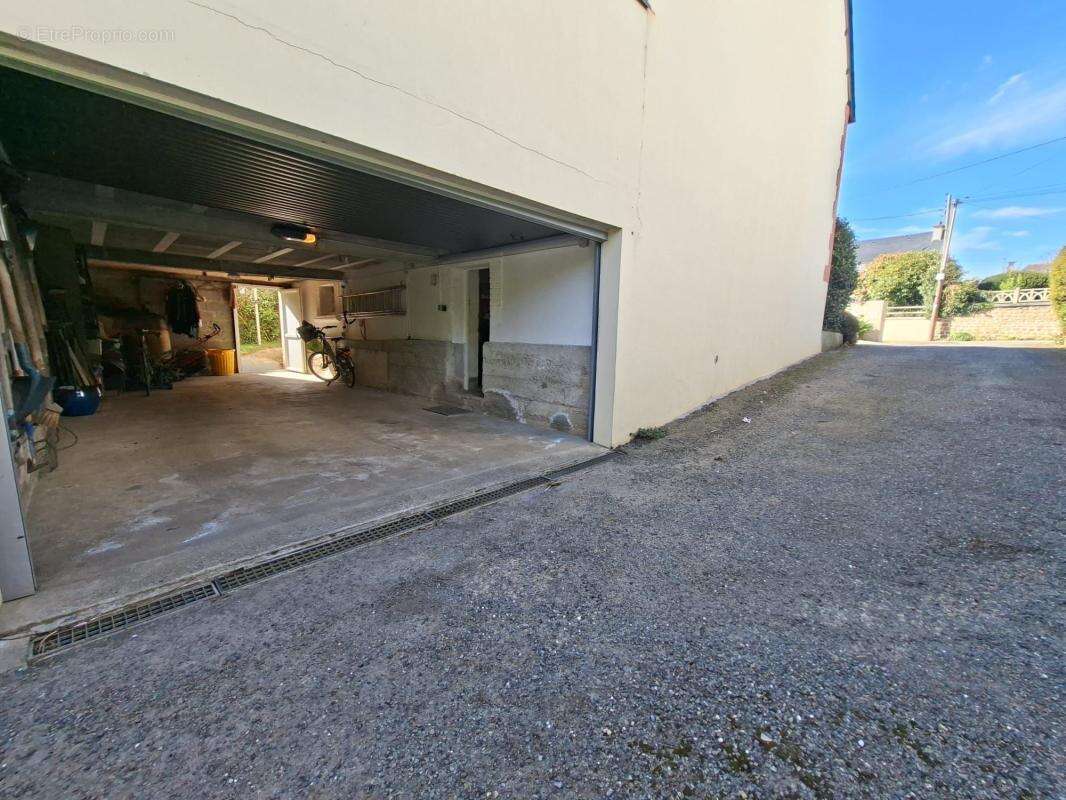 Maison à PLOUEZOC'H