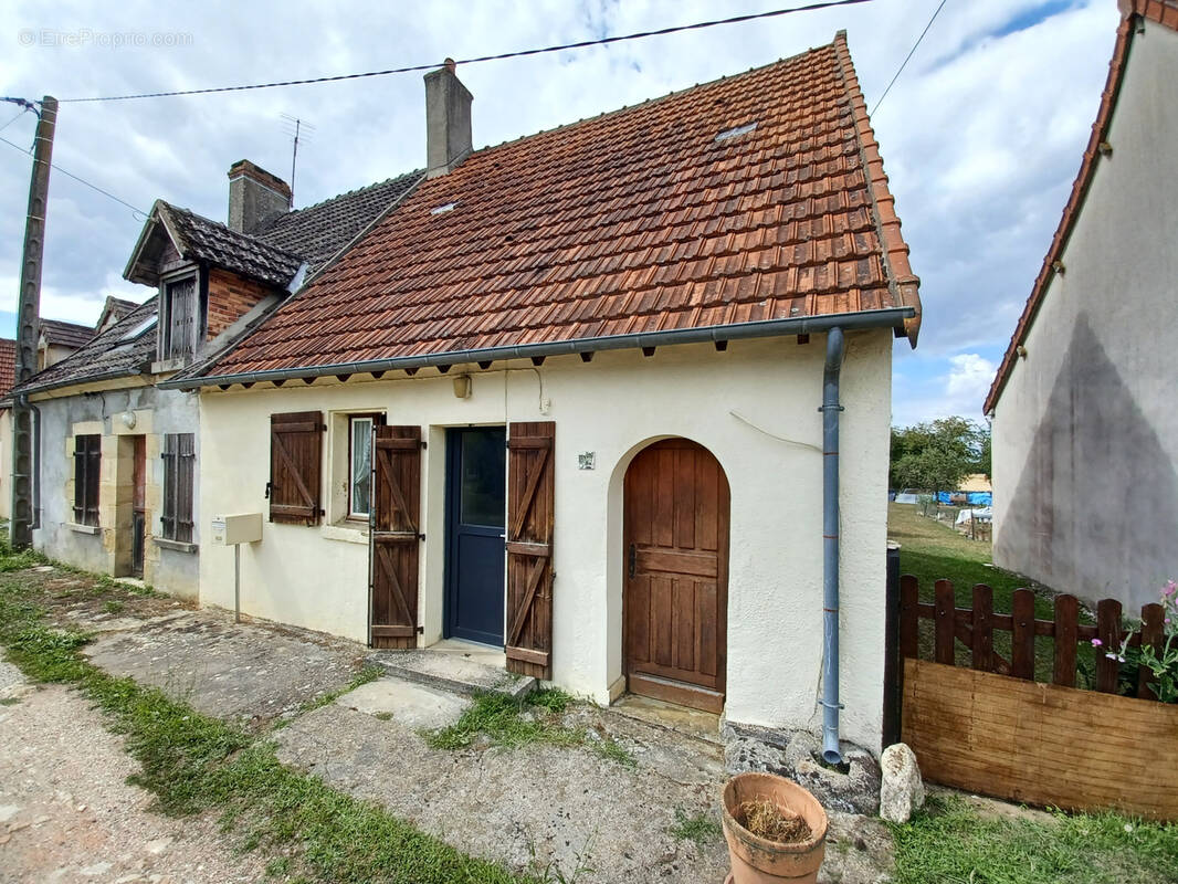 Maison à NARCY