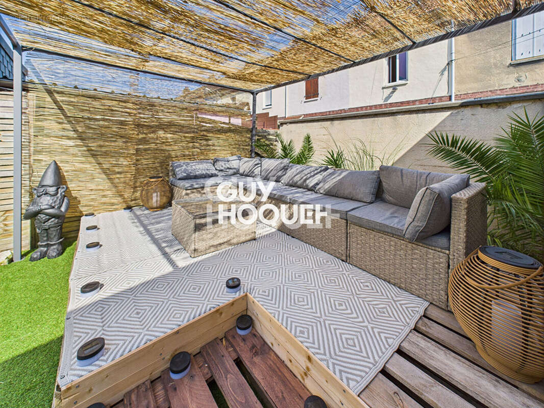 Maison à SAINT-ETIENNE-DU-ROUVRAY