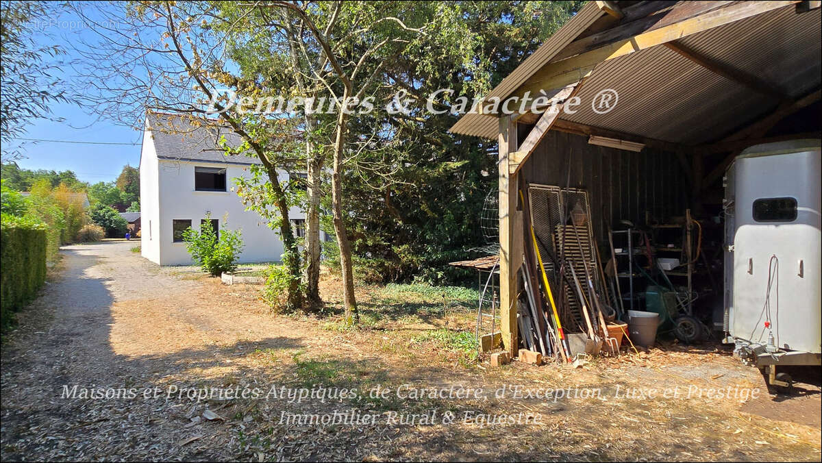 Maison avec piscine et dépendances - photo 25