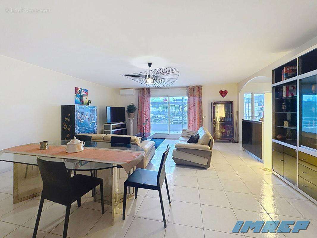 Appartement à MARSEILLE-8E