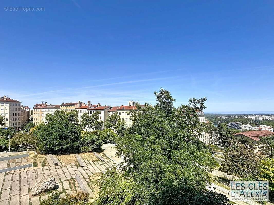 En exclusivité - t2 bis - lyon 1 - au coeur des pentes de la croix rousse - photo 3