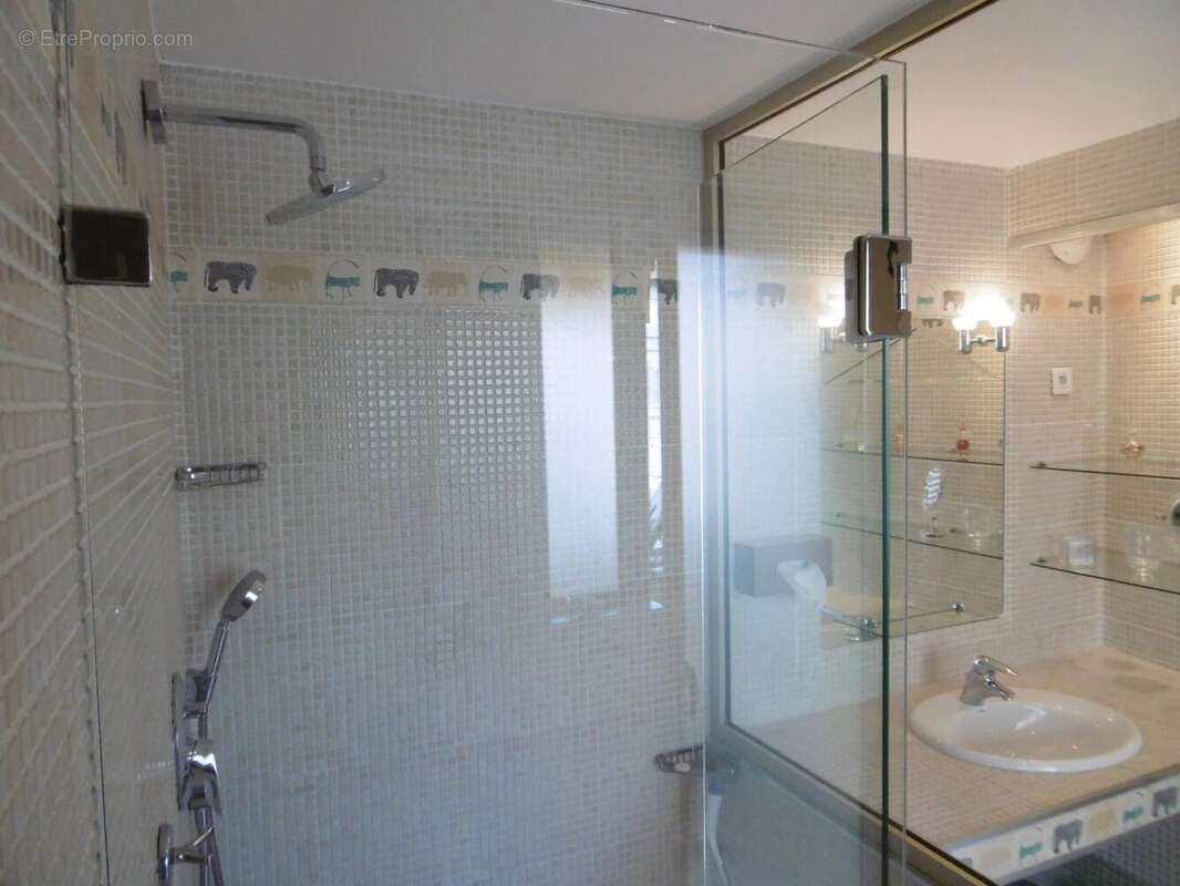 SéduisantT3 de 81 m2  à 550 m de la rue d'Antibes - photo 13