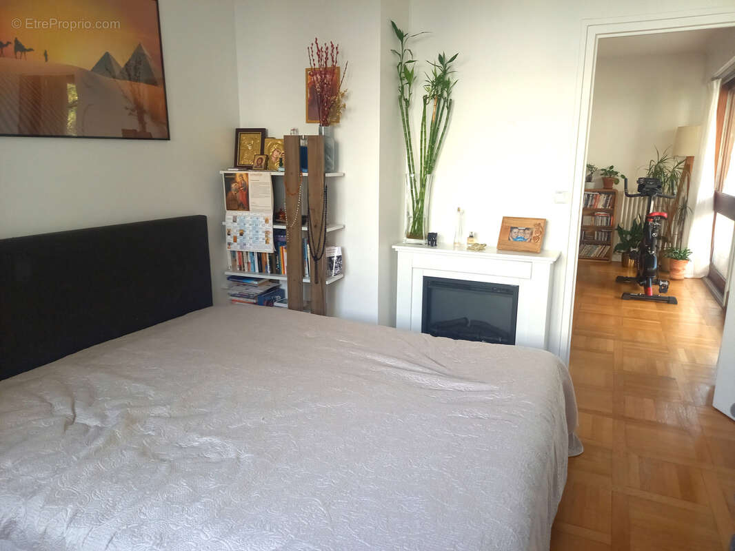 Appartement à GARCHES