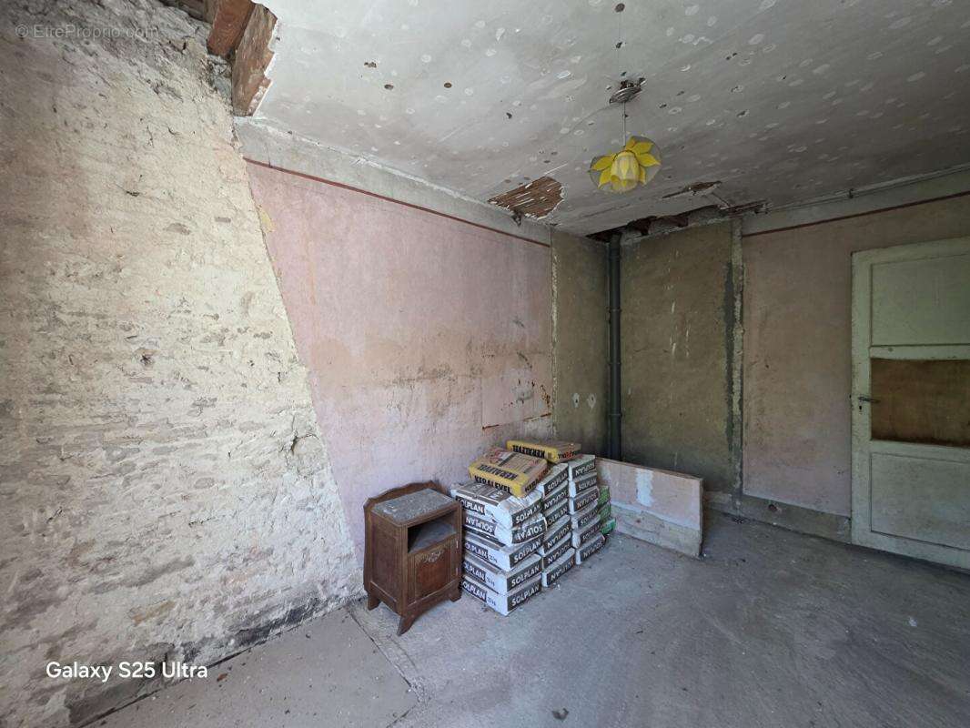 Maison à REMONDANS-VAIVRE