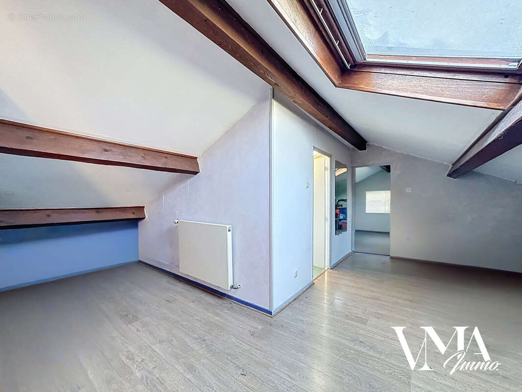 Maison à SAINT-GERMAIN-SUR-L&#039;ARBRESLE