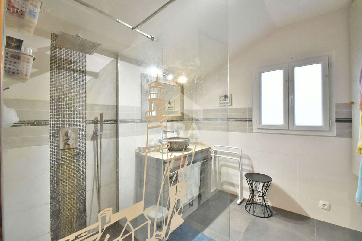 Maison à GARANCIERES