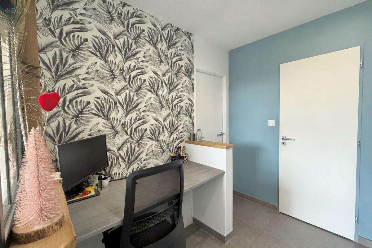 Maison à SAINT-PIERRE-DE-VARENGEVILLE