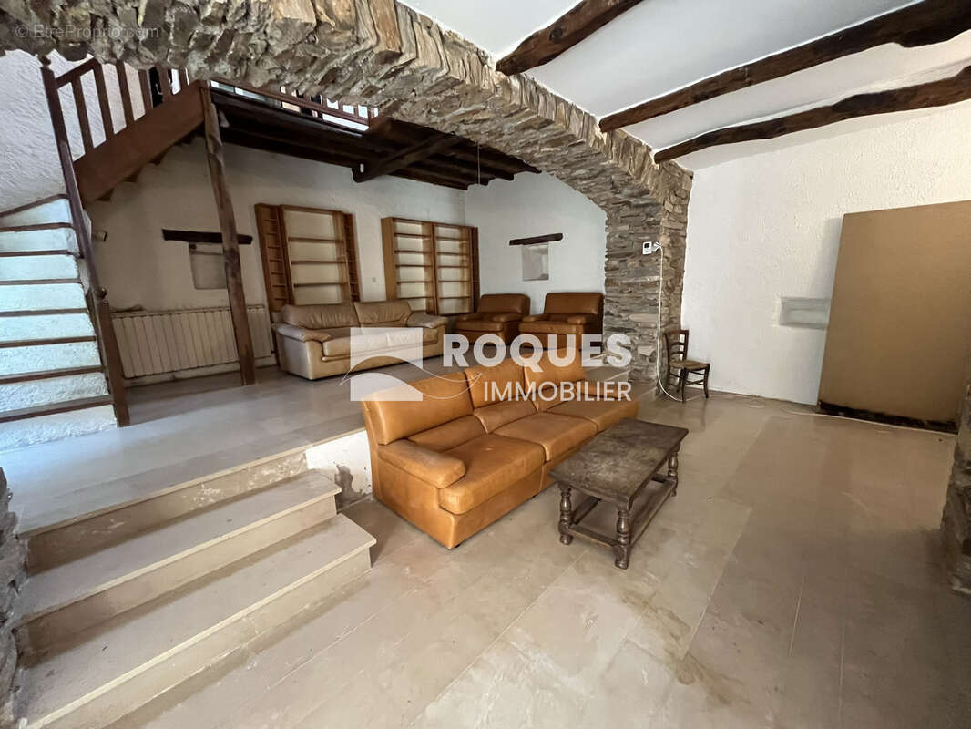 Maison à ROSIS