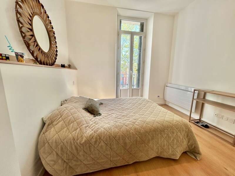 Appartement à LE MUY