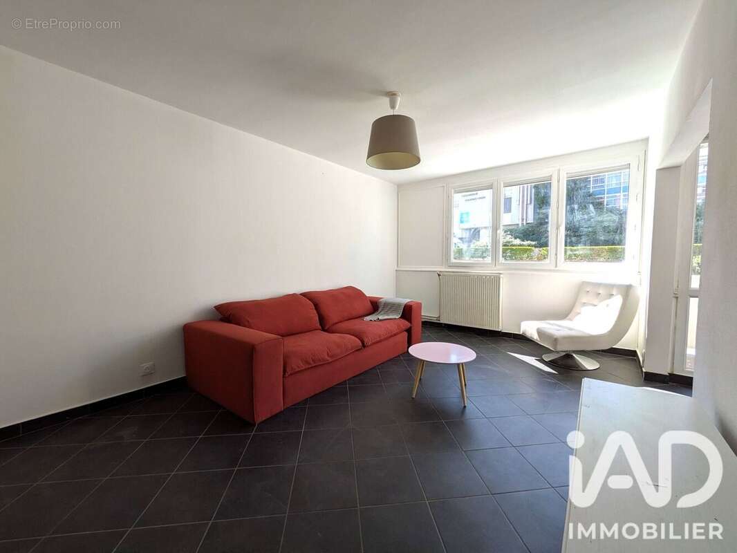 Photo 2 - Appartement à SAINT-ETIENNE