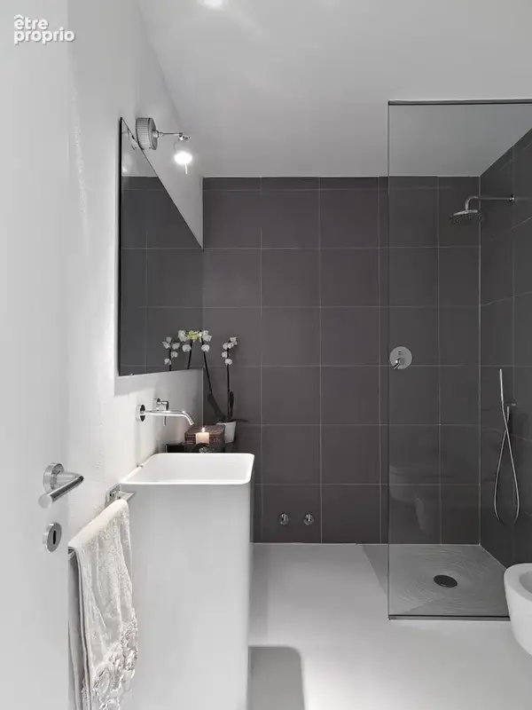 Appartement 2 pièces proche centre ville - photo 2