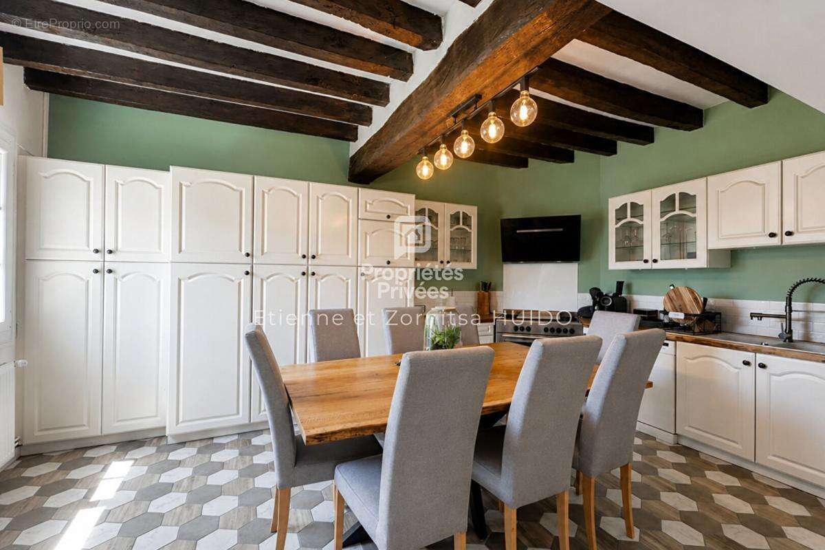 Maison Saint Christophe En Bazelle  7 pièce(s) 153 m2 - photo 5