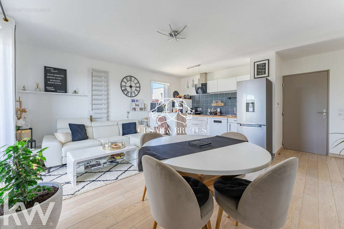 Appartement à LYON-9E