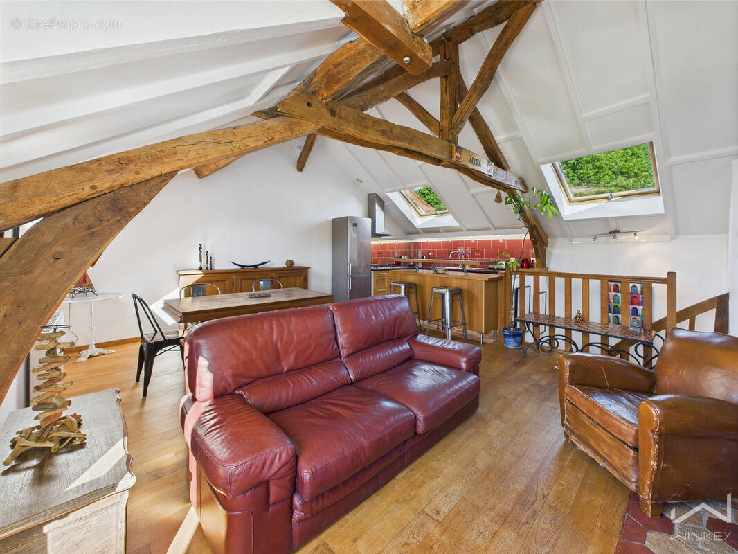Appartement à VILLENEUVE-LE-ROI