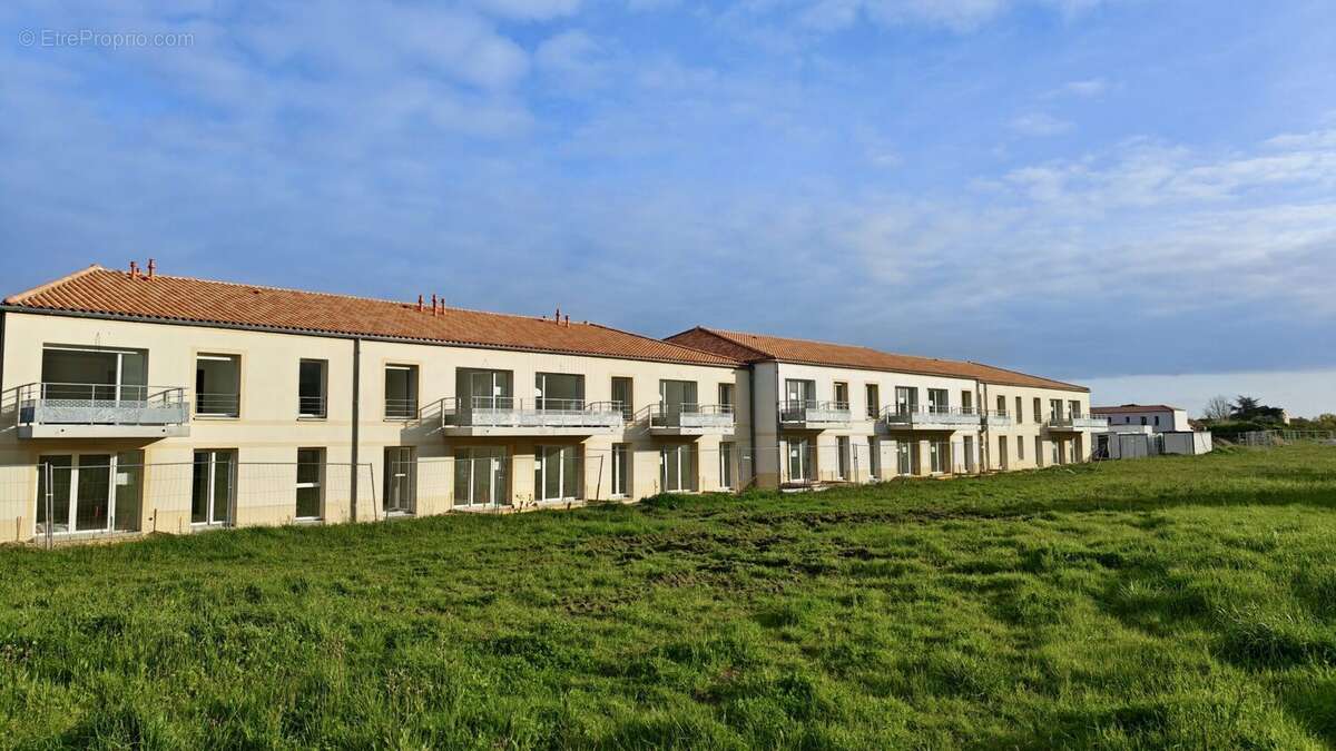 Appartement à FOURAS