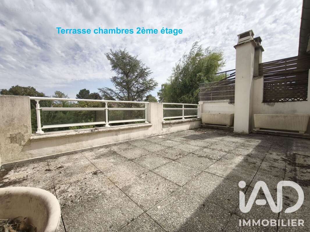 Maison 111 m² à Cormontreuil  - photo 4