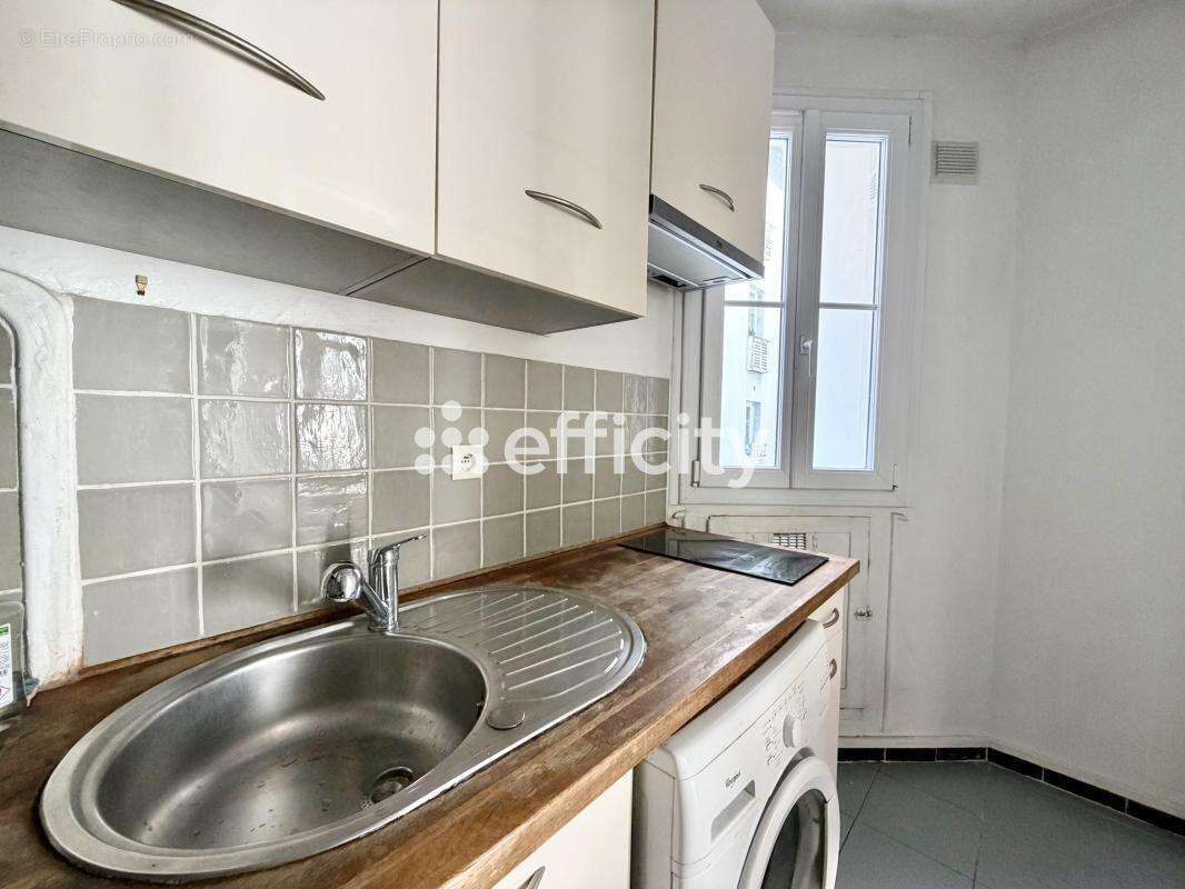 Appartement à PARIS-12E