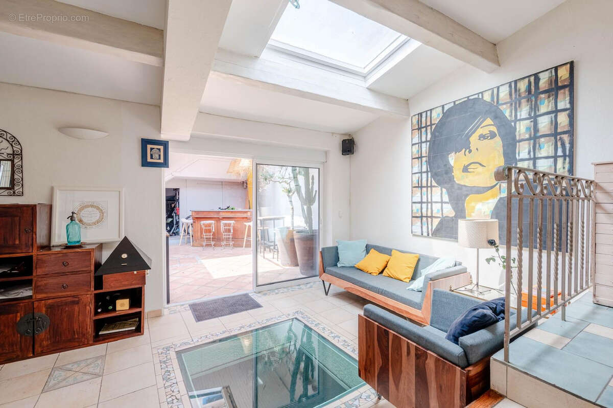 Maison à MARSEILLE-4E