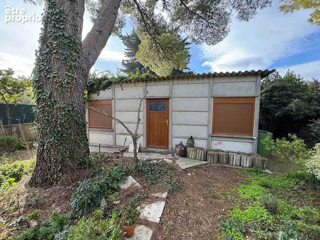 Terrain viabilisé à Sète 330 m2 - photo 2