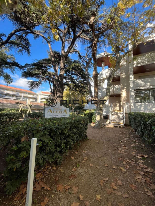 Appartement à MARSEILLE-9E