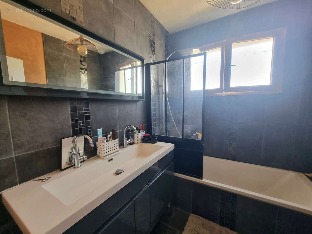 Maison 6 chambres - 159 m2 - Hédé-Bazouges - photo 12