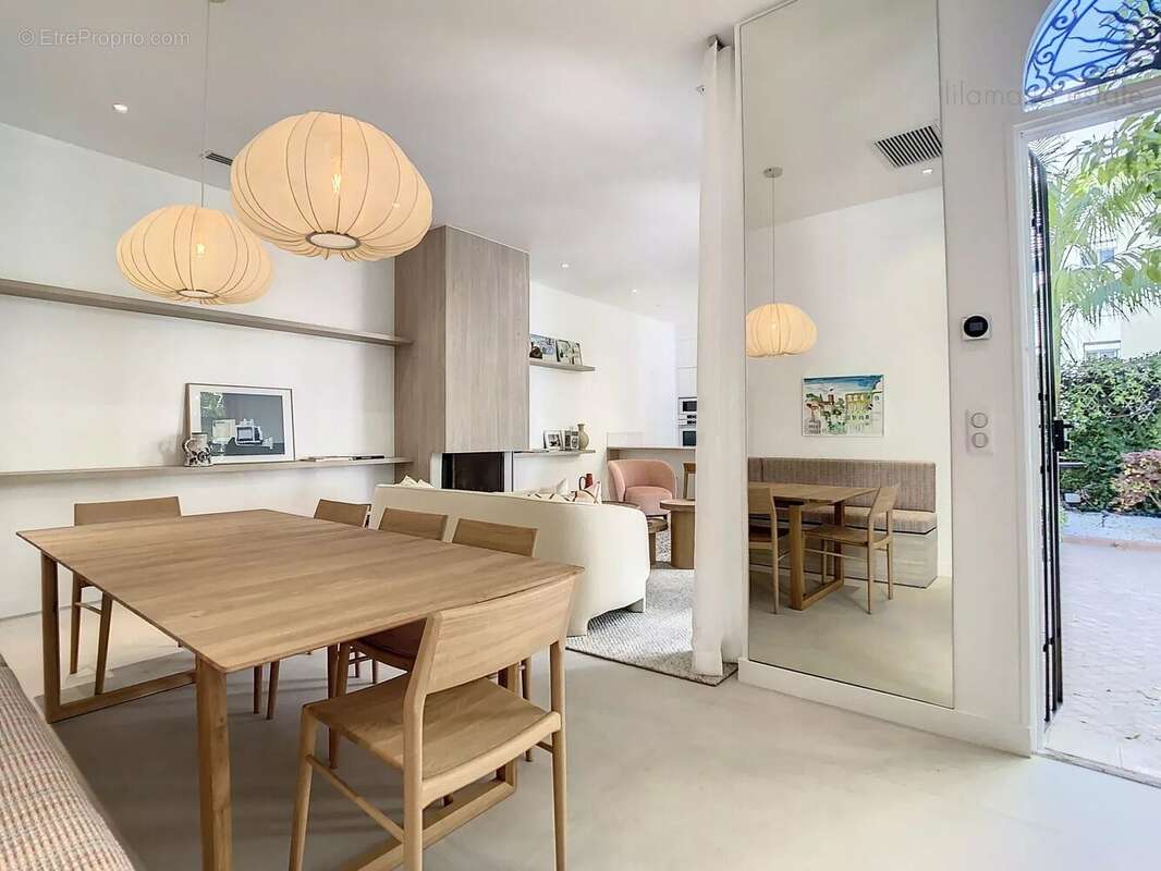 Cannes - rue d'antibes - villa avec patio - photo 8