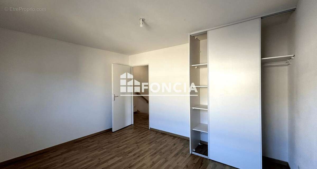 Appartement T4 en duplex avec stationnement et garage en sous-sol - photo 5