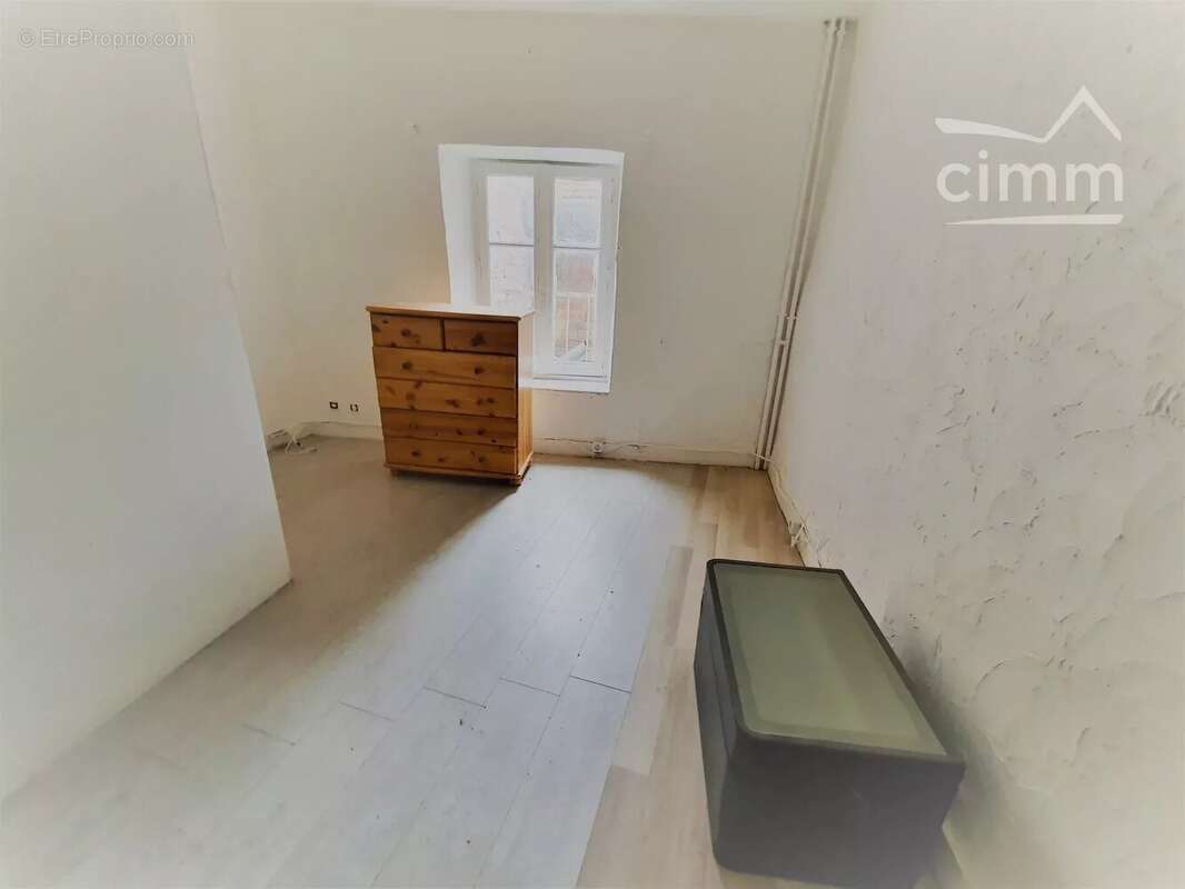 Appartement à LA TOUR-DU-PIN