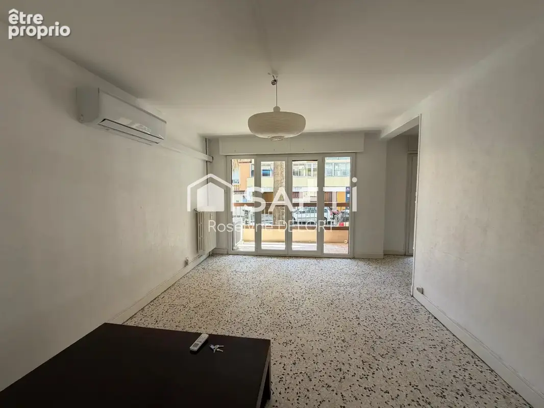 Photo 1 - Appartement à HYERES