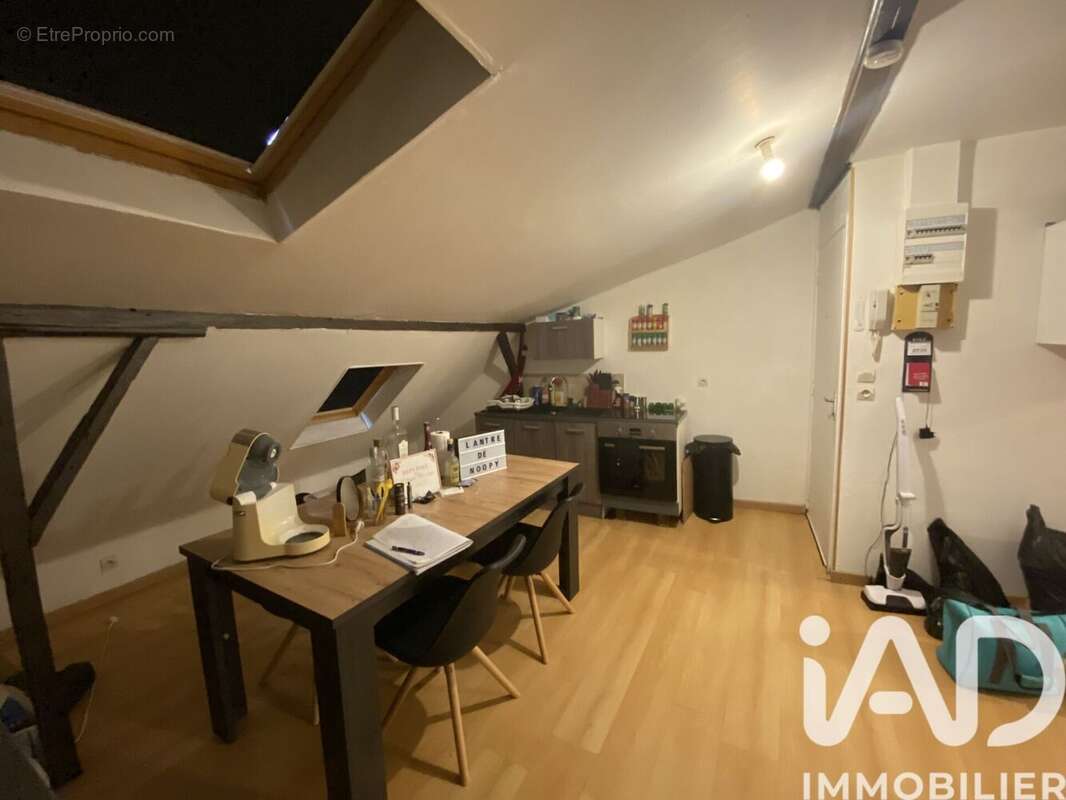 Appartement 440 m² à Douai  - photo 6