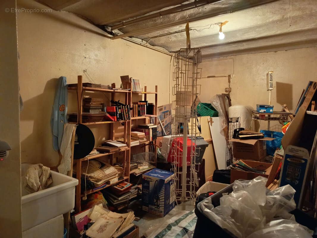 Local commercial - photo 4