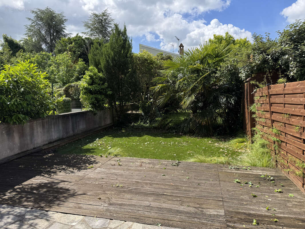 Appartement à SAINT-MAUR-DES-FOSSES