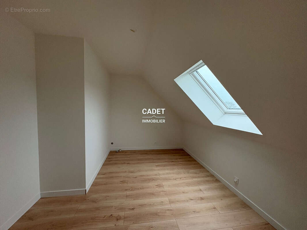 Maison à LA LUCERNE-D&#039;OUTREMER