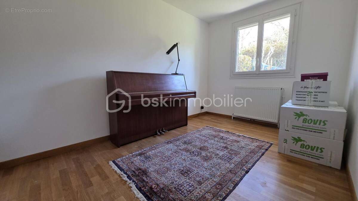 Maison à SAINT-GERMAIN-LES-CORBEIL