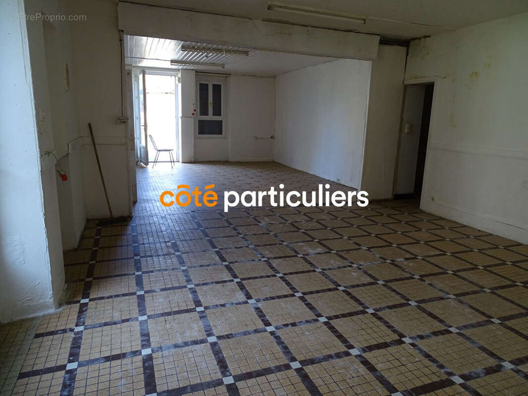 Maison à LA CELLE-CONDE