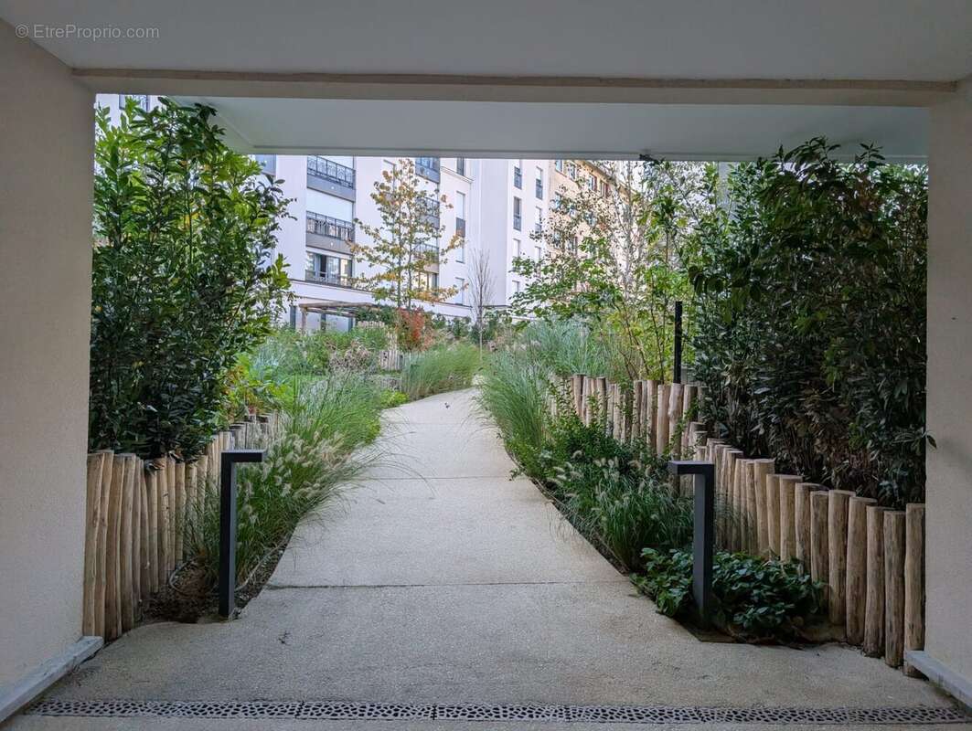 Appartement à LE PERREUX-SUR-MARNE