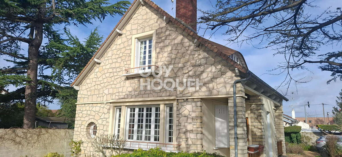 Maison à PORCHEVILLE
