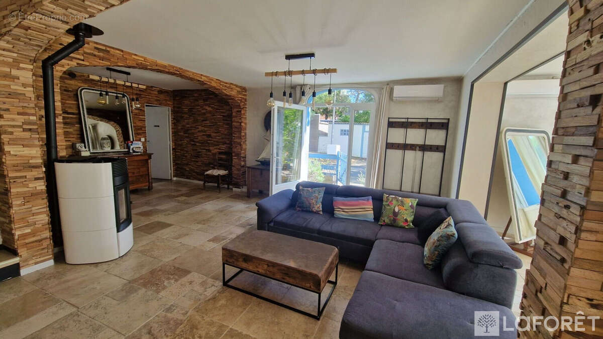 Maison à MERVILLE-FRANCEVILLE-PLAGE