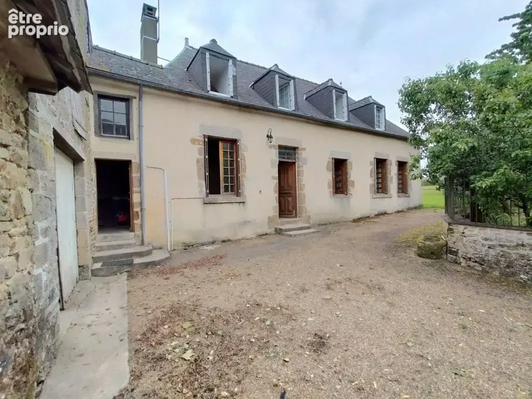 Maison 100 m² à Courcite  - photo 2