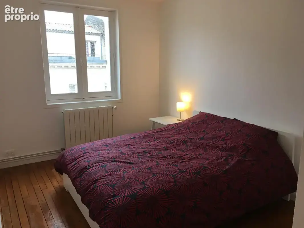 A Rochefort Hyper-Centre Place Colbert - Appartement Duplex 3 chambres - 115 m² - photo 4