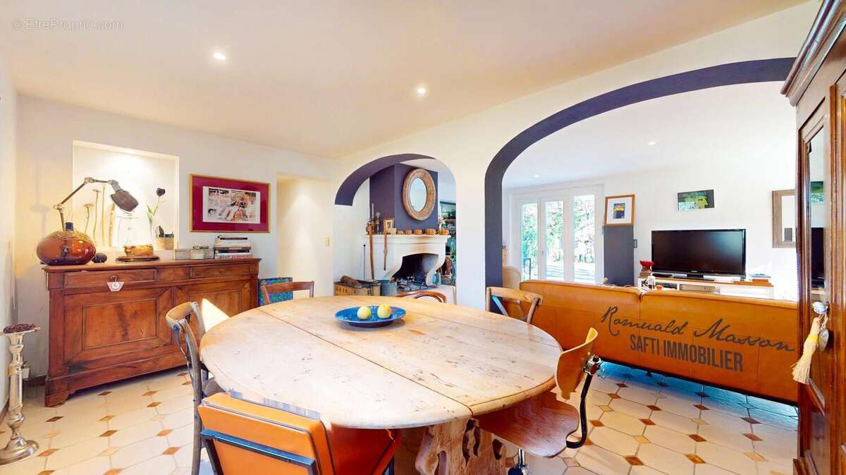 Photo 3 - Maison à FORCALQUEIRET