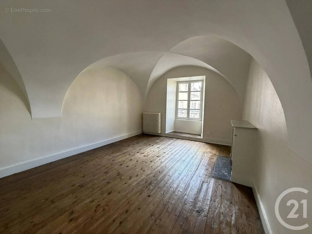 Appartement à CAHORS