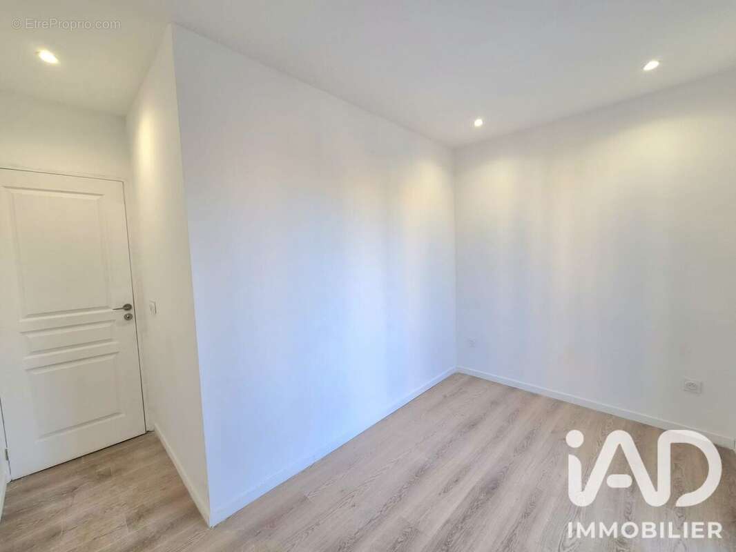 Appartement 52 m² à Antibes  - photo 6