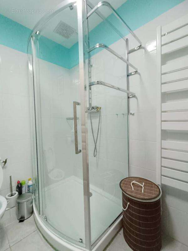 Appartement à SAINT-CHAMAS