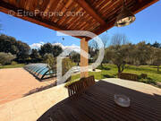 Maison à VINON-SUR-VERDON