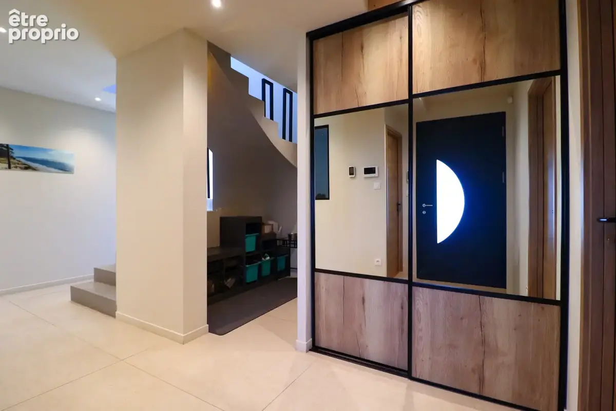 Maison familiale d’exception  5 chambres + suite parentale  Piscine  Garage et cave - photo 4